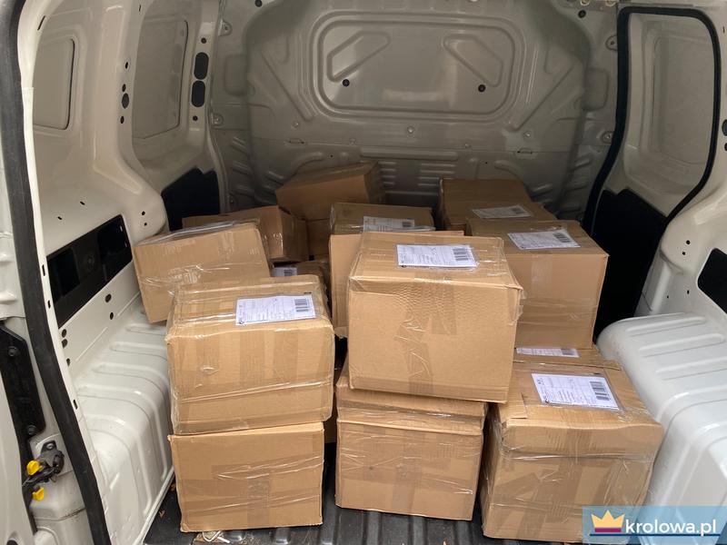 Wysyłka Królowej Różańca Świętego